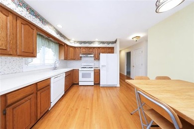 Nestled in the highly desirable Manor Heights neighborhood, this - photo 3