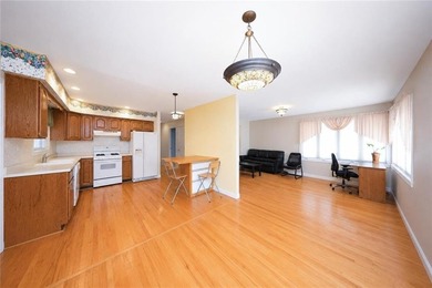 Nestled in the highly desirable Manor Heights neighborhood, this - photo 4