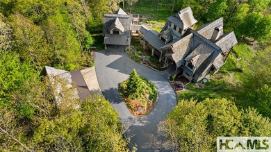 This magnificent estate property, situated at approximately 4 - photo 4