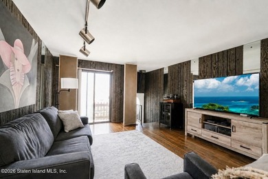 Welcome to this spacious 1-family semi-attached home in the - photo 2