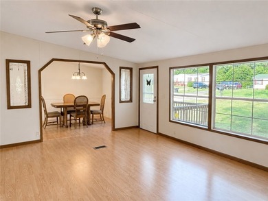 Additional listing photo 4