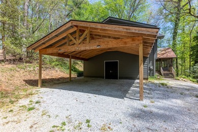 Tucked at the end of a quiet cul-de-sac, 138 Stillwagon Lane - photo 4