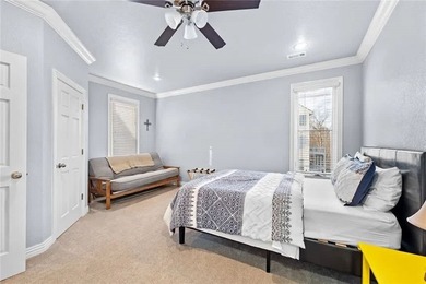 Discover the perfect blend of lakefront living and rental income - photo 16