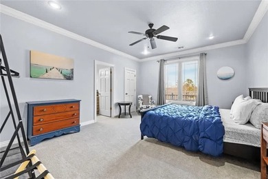 Discover the perfect blend of lakefront living and rental income - photo 20