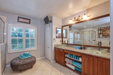 WOW!!! OVER $40,000 RECENT PRICE REDUCTION!! Experience refined - photo 22