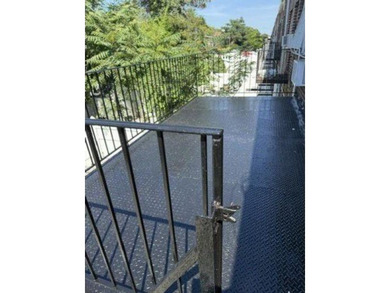 CANARSIE - Welcome to 1350 East 85th Street!! This charming - photo 3