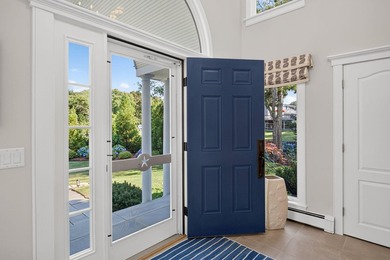 Experience luxury coastal living in this stunning 4-bedroom/ - photo 5