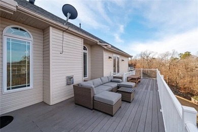 Discover the perfect blend of lakefront living and rental income - photo 28