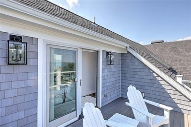 STUNNING WATERFRONT RETREAT ON THE SAKONNET RIVER. Welcome to - photo 39