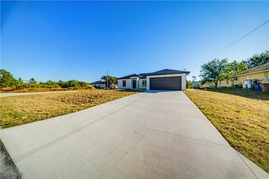 Lehigh Acres Area Home For Sale in Lehigh Acres Florida