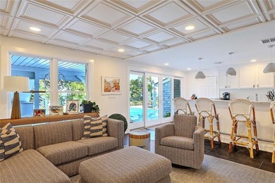STUNNING WATERFRONT RETREAT ON THE SAKONNET RIVER. Welcome to - photo 42