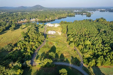 Seize this exceptional investment opportunity to unlock the full - photo 3