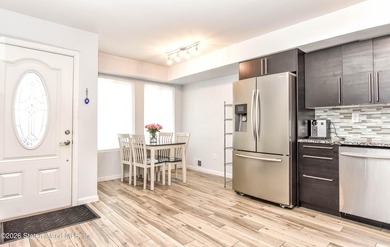 WELCOME TO 12 STRATFORD COURT THIS WELL MAINTAINED HOME WITH - photo 5