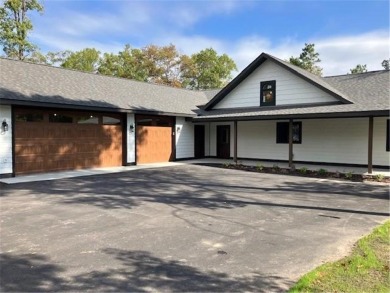 Lake Home For Sale in Baxter, Minnesota