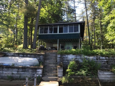 Pine River Pond Home For Sale in Wakefield New Hampshire