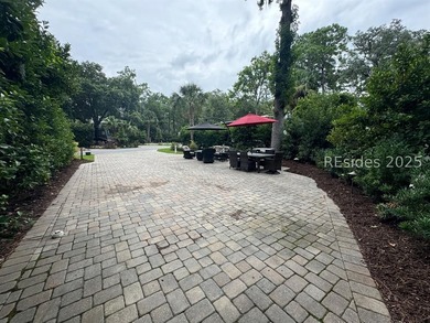 This amazing RV lot has a paver pad and can accommodate a 45' - photo 2
