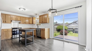 Welcome home to this beautifully updated, move-in ready Colonial - photo 13