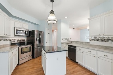 An outstanding and rarely available ground-floor (no stairs) 2 - photo 15