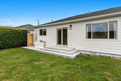 Coastal charm meets modern comfort in this beautifully renovated - photo 21