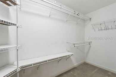 An outstanding and rarely available ground-floor (no stairs) 2 - photo 22