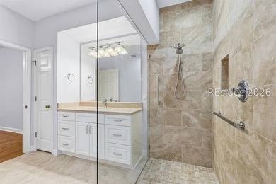 An outstanding and rarely available ground-floor (no stairs) 2 - photo 24
