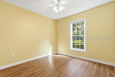 An outstanding and rarely available ground-floor (no stairs) 2 - photo 25
