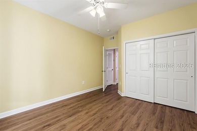 An outstanding and rarely available ground-floor (no stairs) 2 - photo 26