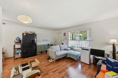 This property s a golden opportunity for investors or anyone - photo 26