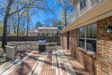 Tucked at the end of a quiet cul de sac on nearly half an acre - photo 28