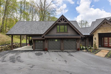 Welcome to a home defined by light, privacy, and effortless - photo 9