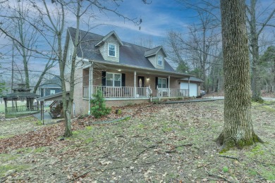 Christmas Lake Home For Sale in Santa Claus Indiana