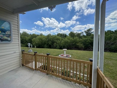 Welcome toWindmill Manor, conveniently located inBradentonjust - photo 38