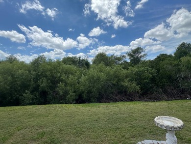 Welcome toWindmill Manor, conveniently located inBradentonjust - photo 39