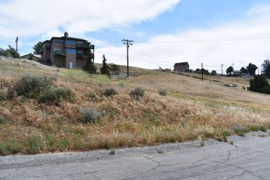 Lake Lot For Sale in Lake Elizabeth, California