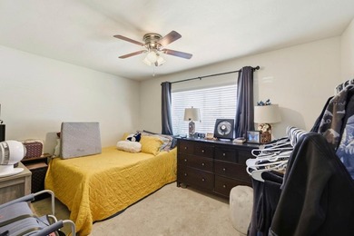 This property s a golden opportunity for investors or anyone - photo 41
