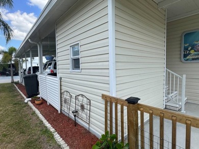Welcome toWindmill Manor, conveniently located inBradentonjust - photo 42