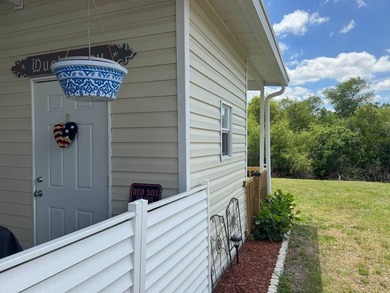 Welcome toWindmill Manor, conveniently located inBradentonjust - photo 43
