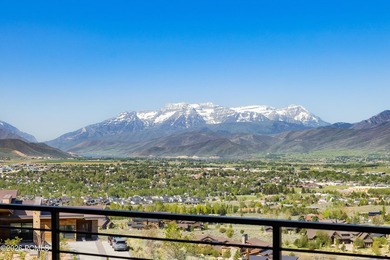 Perched at the high point of a private cul-de-sac in Red Ledges - photo 3