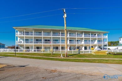 Wheeler Lake Condo For Sale in Athens Alabama