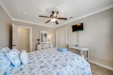 Welcome to your dream Laguna Beach cottage. This Florida cottage - photo 12
