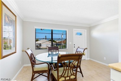 WATERFRONT PARADISE - PRICED TO SELL! Experience the ultimate - photo 12
