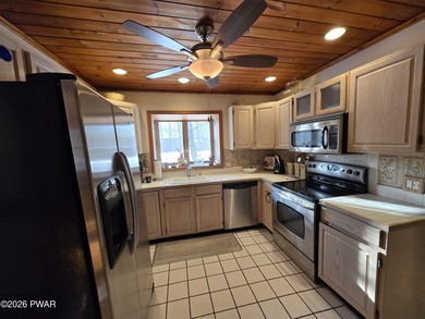 Enjoy the country life! This home is loved, well maintained and - photo 12