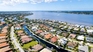 This is the LAST privately owned Stunning Waterfront Dream Lot - photo 7