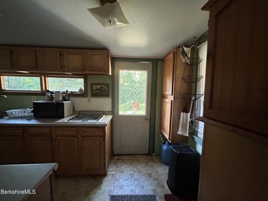 Have you been searching for an affordable retreat in the - photo 19