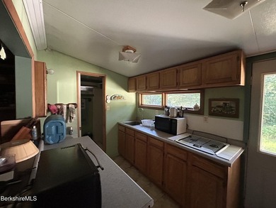 Have you been searching for an affordable retreat in the - photo 20
