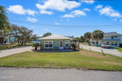Welcome to your dream Laguna Beach cottage. This Florida cottage - photo 22