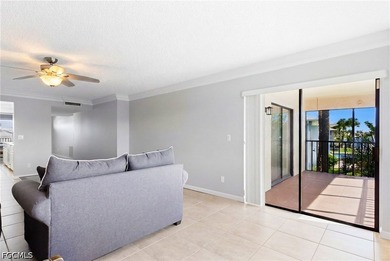 WATERFRONT PARADISE - PRICED TO SELL! Experience the ultimate - photo 22