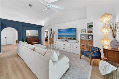 Nestled in the highly sought-after community of Pineda Crossing - photo 27