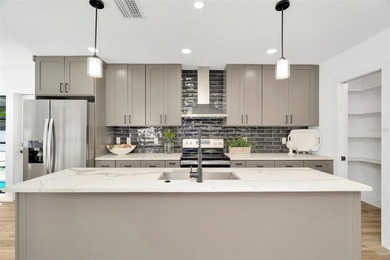 Welcome to this Charming newly renovated Tri-Floor home has four - photo 29
