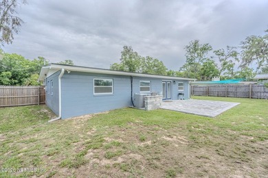 Must-see North Jacksonville gem! This farmhouse-style home was - photo 35